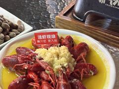 -霸气大叔干锅鸭头·龙虾烧烤·川菜·赛事直播(三里屯店)