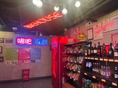 -唱吧麦颂KTV(西单华威潮铺街店)