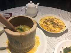 -湖庭壹品鸭王·传统北京烤鸭·别墅私房菜·庭院宵夜(江宁店)