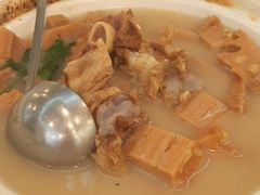 十八涌莲藕筒骨煲-海宝酒家(中山四路店)