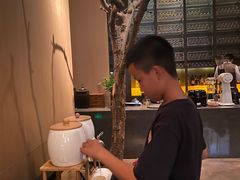 -杭州逸酒店(西湖武林店)