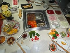-海底捞火锅鲜切牛肉主题店(长寿路店)