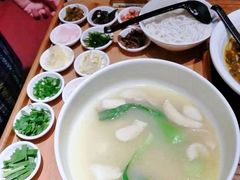 -茶花妹子云南餐厅(传媒大学店)