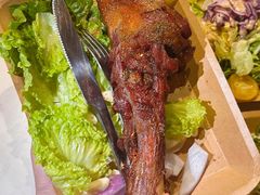 -麦凯伦烧烤·精酿超级工厂店(金桥总店)
