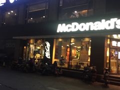 -麦当劳(新华路步步高店)