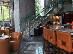 -深圳温德姆至尊酒店·大堂吧·户外花园