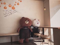 -顶东面包花园·生日蛋糕(世博店)