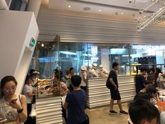 等位区-喜茶(深圳福田星河COCO Park店)