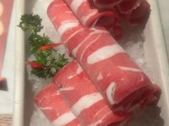 -尚尚仙·酸汤猪手·猪肚鸡火锅(华联万柳购物中心店)