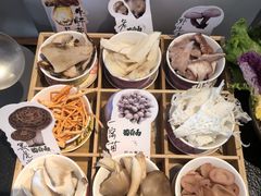 -菌自由丨野生菌火锅特色庭院餐厅(丽江古城店)