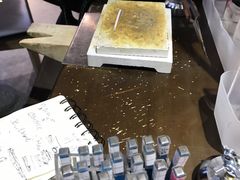-十八字金·银饰·拼豆·开蚌DIY(魏公芳华里店)