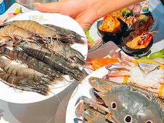 -领鲜活海鲜榴莲自助火锅(东门店)