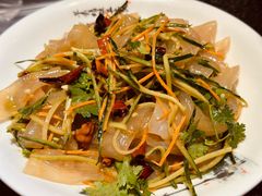 -靠山屯东北农家菜(八龙桥雅苑店)