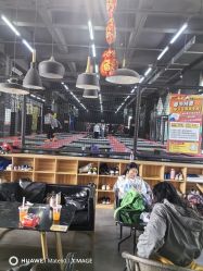 -零重力蹦床空间·滑梯·海洋球·团建(奥特莱斯店)