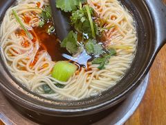 -重庆鸡公煲·青锅花椒鱼(牡丹江路店)