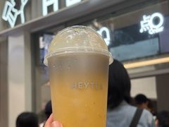 -喜茶(上海淮海中路渔阳里店)