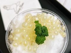 龙眼椰汁冰-丹礼糖甜品
