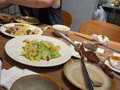 手抓羊肉半斤-贯贯吉·清真餐厅(浙江中路店)