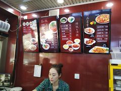 -郑家包子牛肉拉面(尚勤路店)