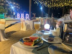 -亚龙湾希尔顿自助餐厅·海鲜·烧烤·沙滩BBQ·现场乐队