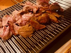 -欢乐牧人蒙古炭烤羊腿(四平路店)