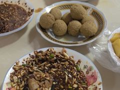 -左记豆腐圆子店