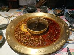 -哥老官重庆美蛙鱼头(龙湖杭州金沙天街店)