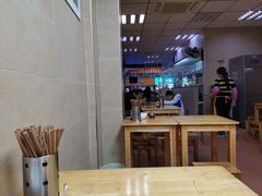 大堂-朝阳路拉面店