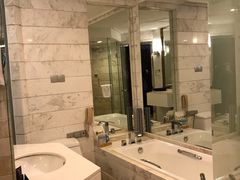 -岳阳阿波罗御庭酒店(岳阳楼区南湖广场店)