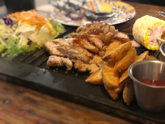 -I HOLIC艾豪丽披萨(KKone店)