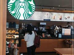 -星巴克(广州中华广场B1层店)