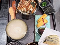 一鳗三吃-玄白·炭烤活鳗(上海首店)