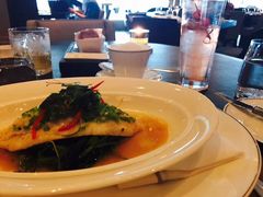 -Cafe Gray Deluxe