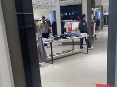 -ZARA(凯德乐峰广场店)