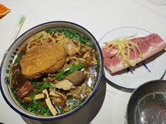 -镇南锅盖面馆(解放路店)