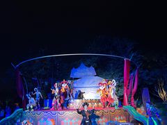 -七彩云南欢乐世界