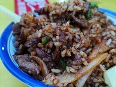 -红帽子炒饭(南关民族风味一条街店)