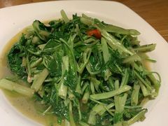 -新澳港式茶餐厅(余姚路店)