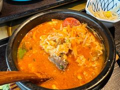-炼火烤肉店