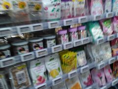-便利蜂(西城区远见名苑10号楼店)