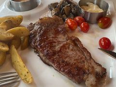 -拉拉伯爵西餐厅(青田店)