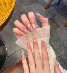 -Miss·A日式美甲美睫