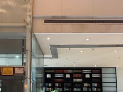 -喜鹊愉家酒店(郑州曼哈顿博览中心地铁站店)