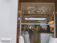 -Line 咖啡(石厦花园店)