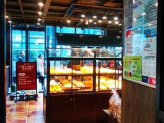 面包甜点陈列柜-红跑车HPCBAKERY(汉商店)