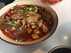 -泉味道贵州厨房(三里河店)