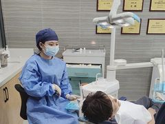 -上海仁爱医院口腔科 · 种植