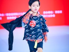 -潮童星少儿模特时尚中心(黄浦博荟广场店)