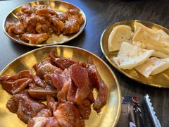 -允辛家·自助泥炉烤肉(九亭店)