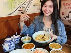 -裕兴记•蟹黄面馆(人民广场店)